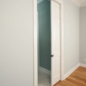 Bathroom Door Alternatives: The Pros and Cons of Pocket Doors - Architecture Adrenaline
