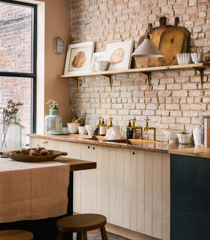 Copper Backsplash Tiles: Adding a Rustic Touch to Your Kitchen