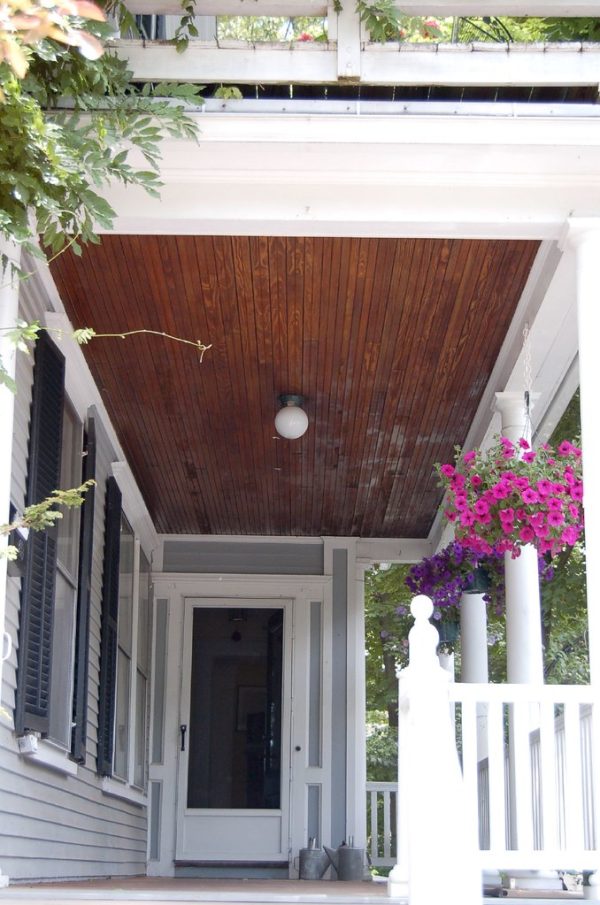 10 Creative and Inexpensive Porch Ceiling Ideas