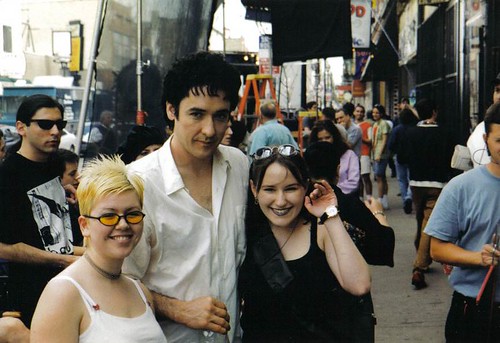 John Cusack on the set of High Fidelity, Wicker Park, Chicago, IL 1999 net worth
