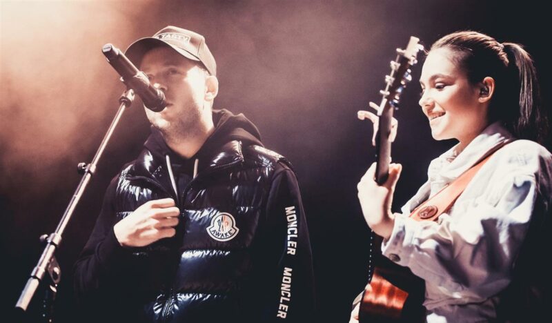 Allie Sherlock and Ryan Tedder live concert Cologne Germany March 2020