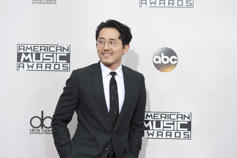Steven Yeun 2016 AMA Awards