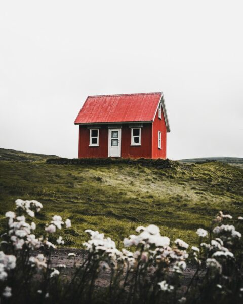 home eerie landscape thriller setting