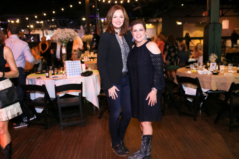 Kellie Rasberry, Vicki Putnam