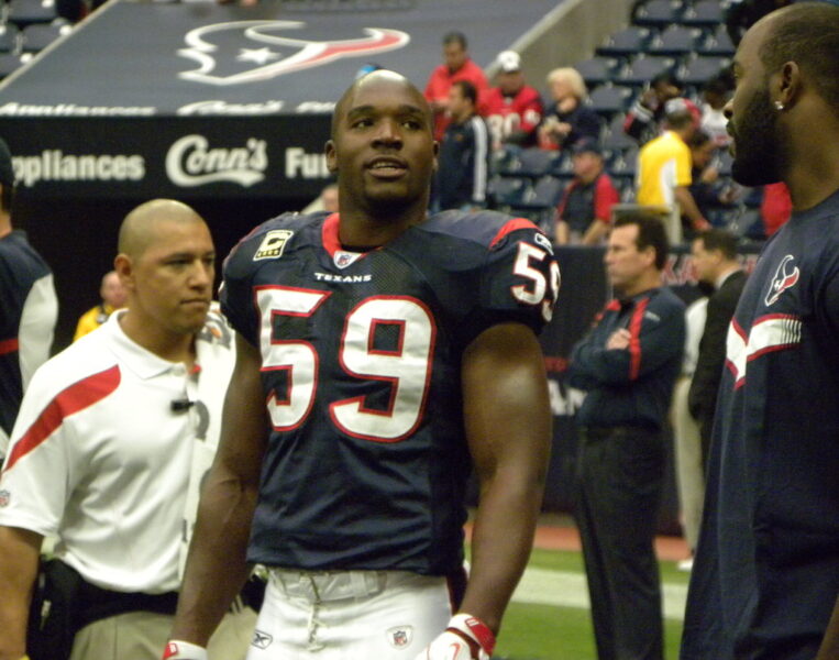 DeMeco Ryans and Mario Williams