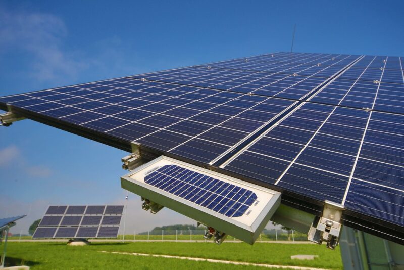 Solarpanel, aufgenommen am SolarCampus, Eberstalzell Foto 5