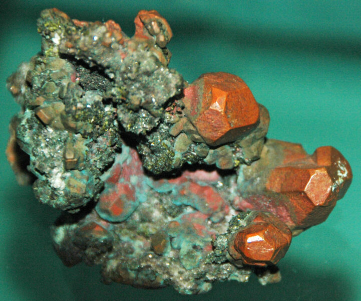 Copper crystals from Quincy Mine, Hancock, USA