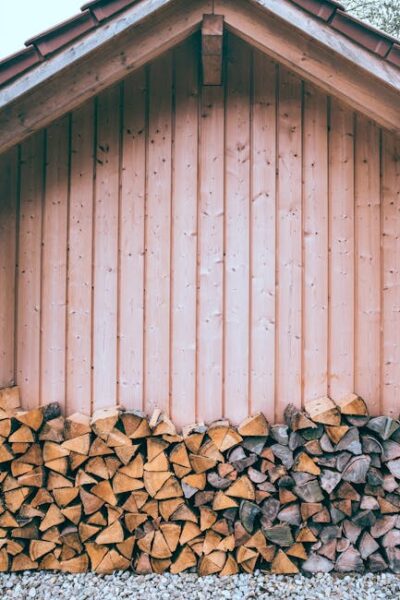 log home exterior photo