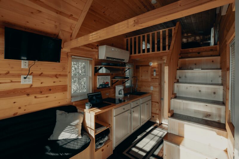 Tiny home in Colorado with modern design