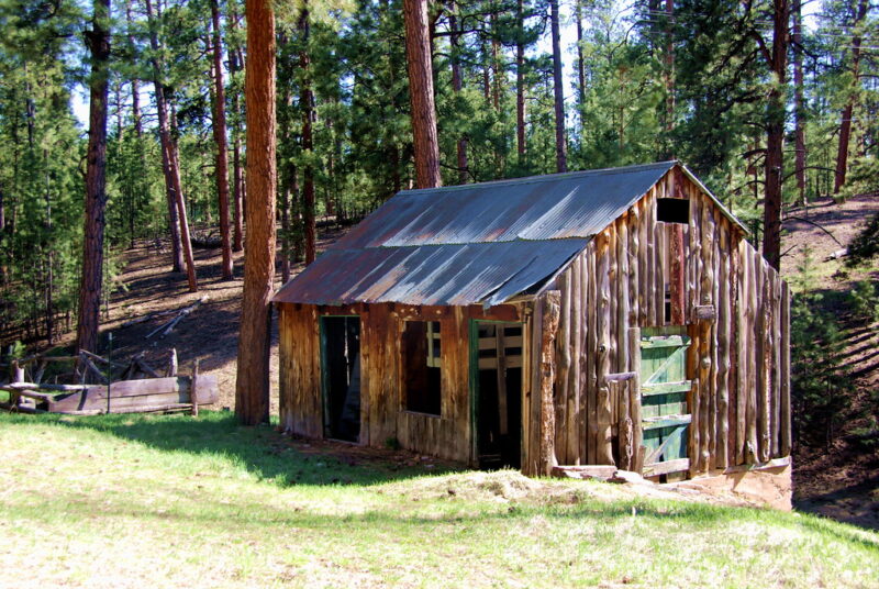 Jacob Lake Arizona - tack room and stock corral.