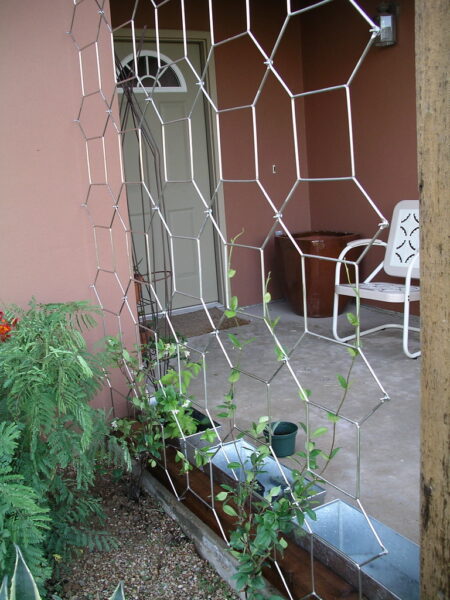 Weekend Projects trellis with jasmine