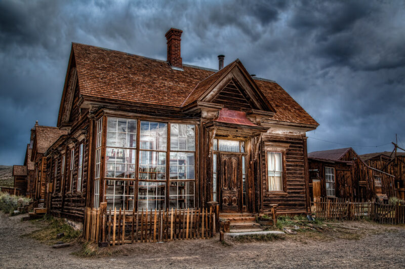 Living in Bodie, an abandoned ghost town.