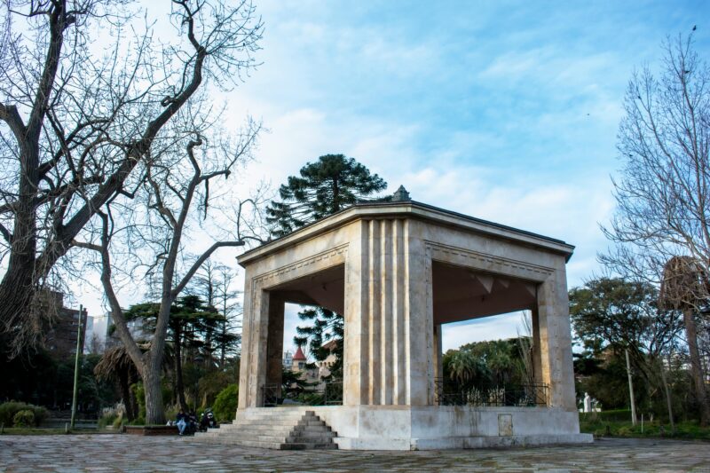 Architectural pavilion in Montevideo park