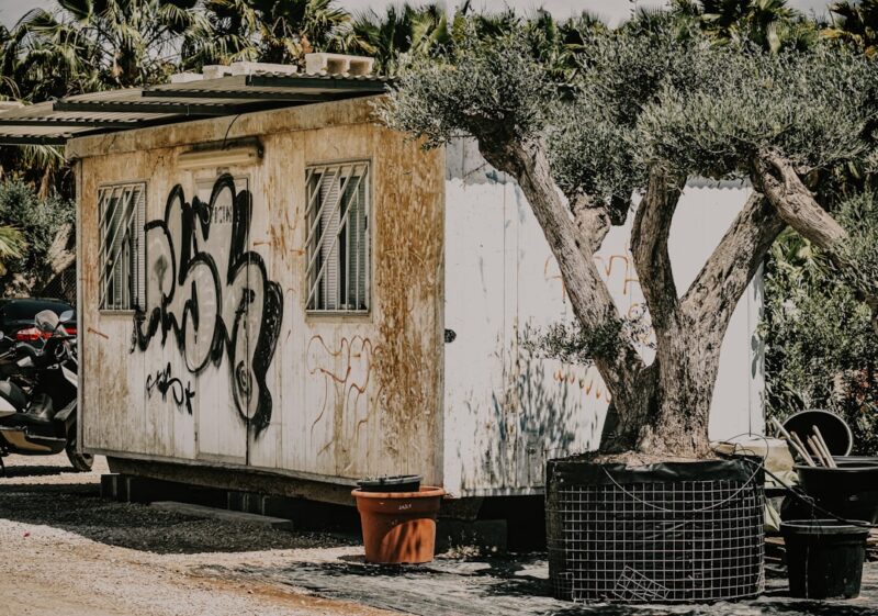 Outdoor vintage office