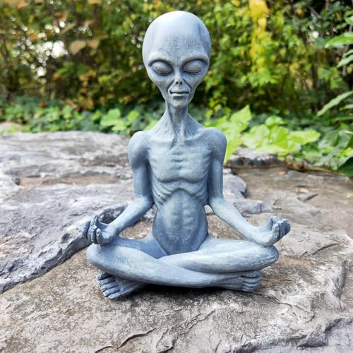 Alien Statue