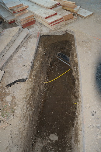 Trench for sewer hookup for additon to Serene Lakes cabin-01 8-28-08