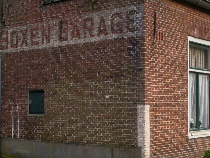 cost of insulated garage door vs uninsulated
