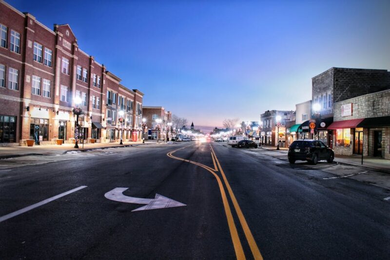 The Return of Main Street: Small-Town Commercial District Revitalization in the Midwest