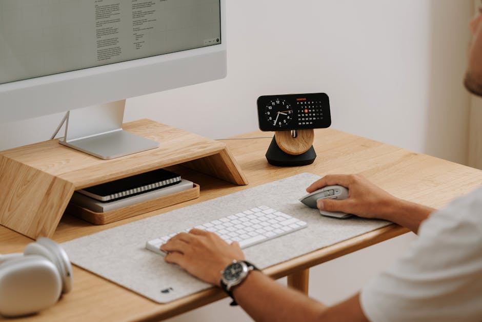 Uplift V2 Standing Desk with Bamboo Top