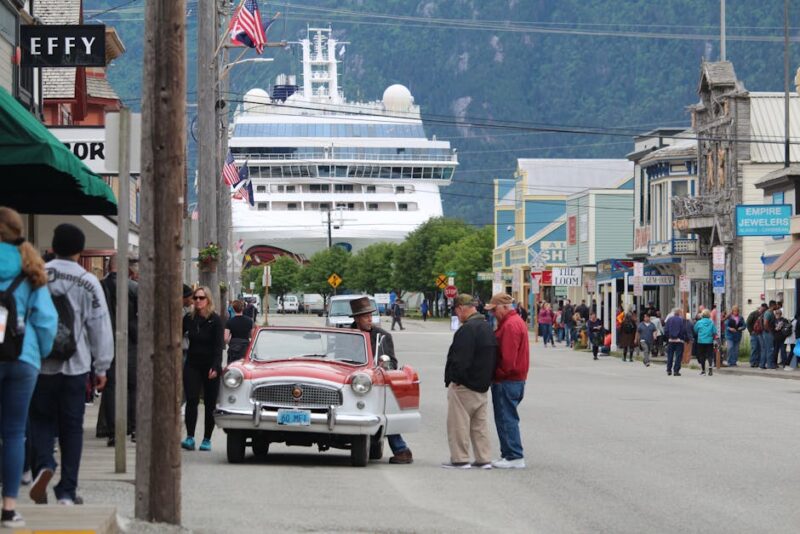 The Return of Main Street: Small-Town Commercial District Revitalization in the Midwest
