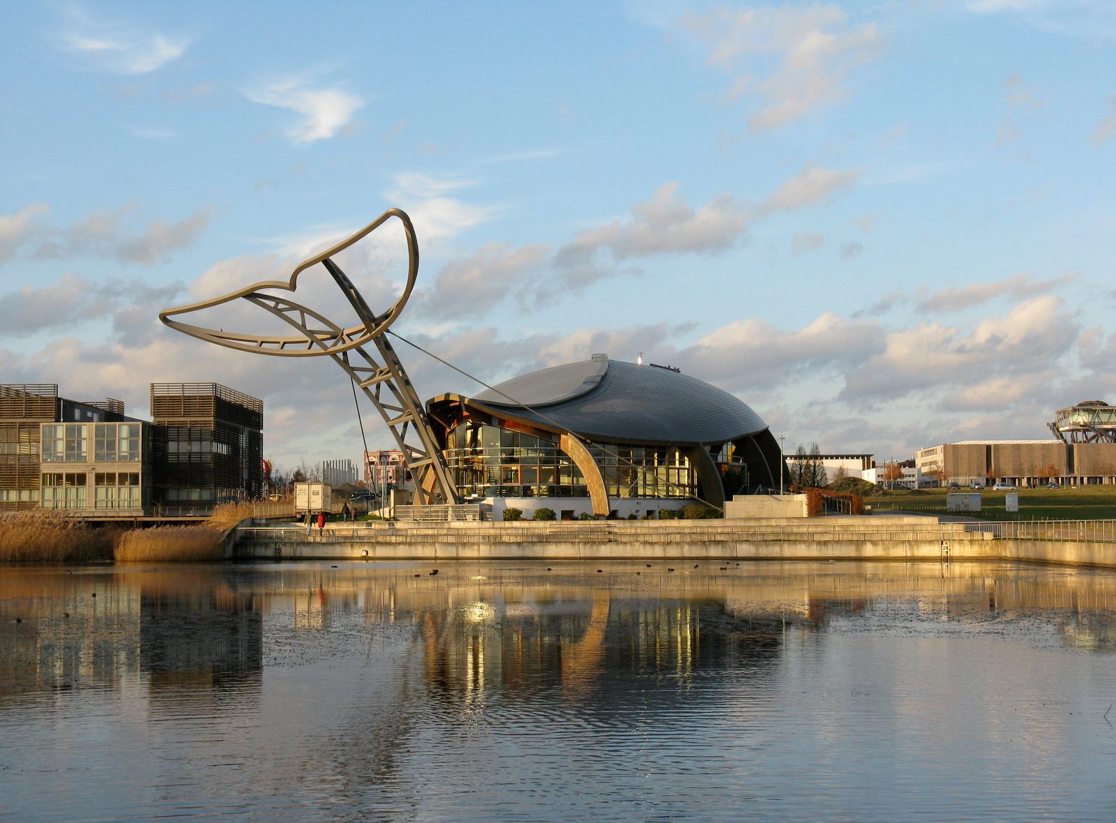 Interior design inspiration scene showcasing modular steel temporary pavilion in Hannover.