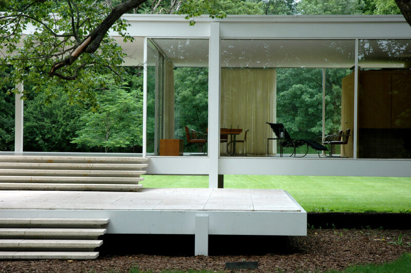 Mies' Farnsworth House